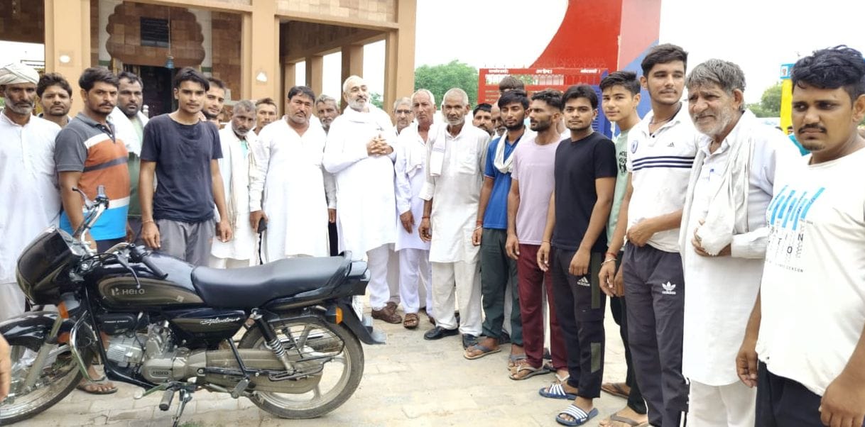 Two villages face each other for canal water