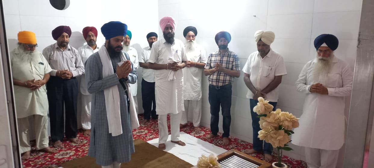 Unique lesson started for the success of land save movement