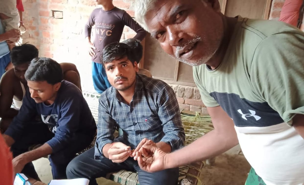 507 villagers were treated in four villages, 127 were examined and one malaria patient was found.