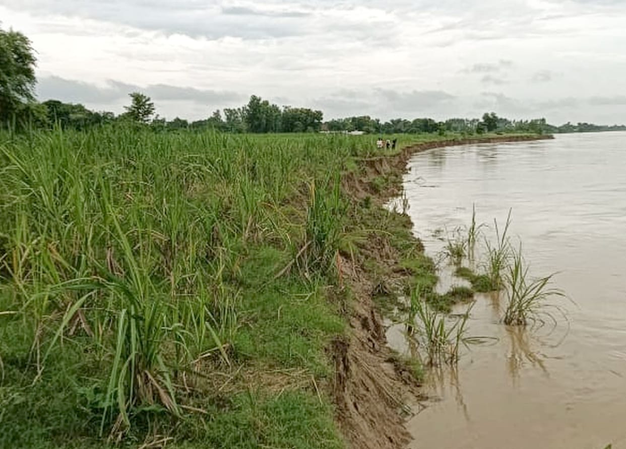 Rapti river erosion wreaks havoc in 20 villages
