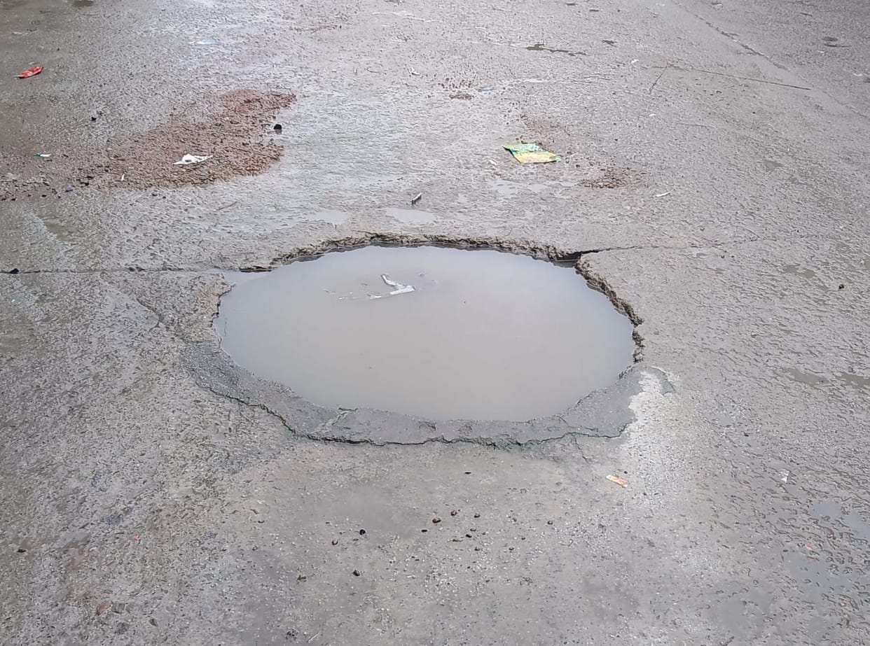 problem of sever leak, team com from dadri