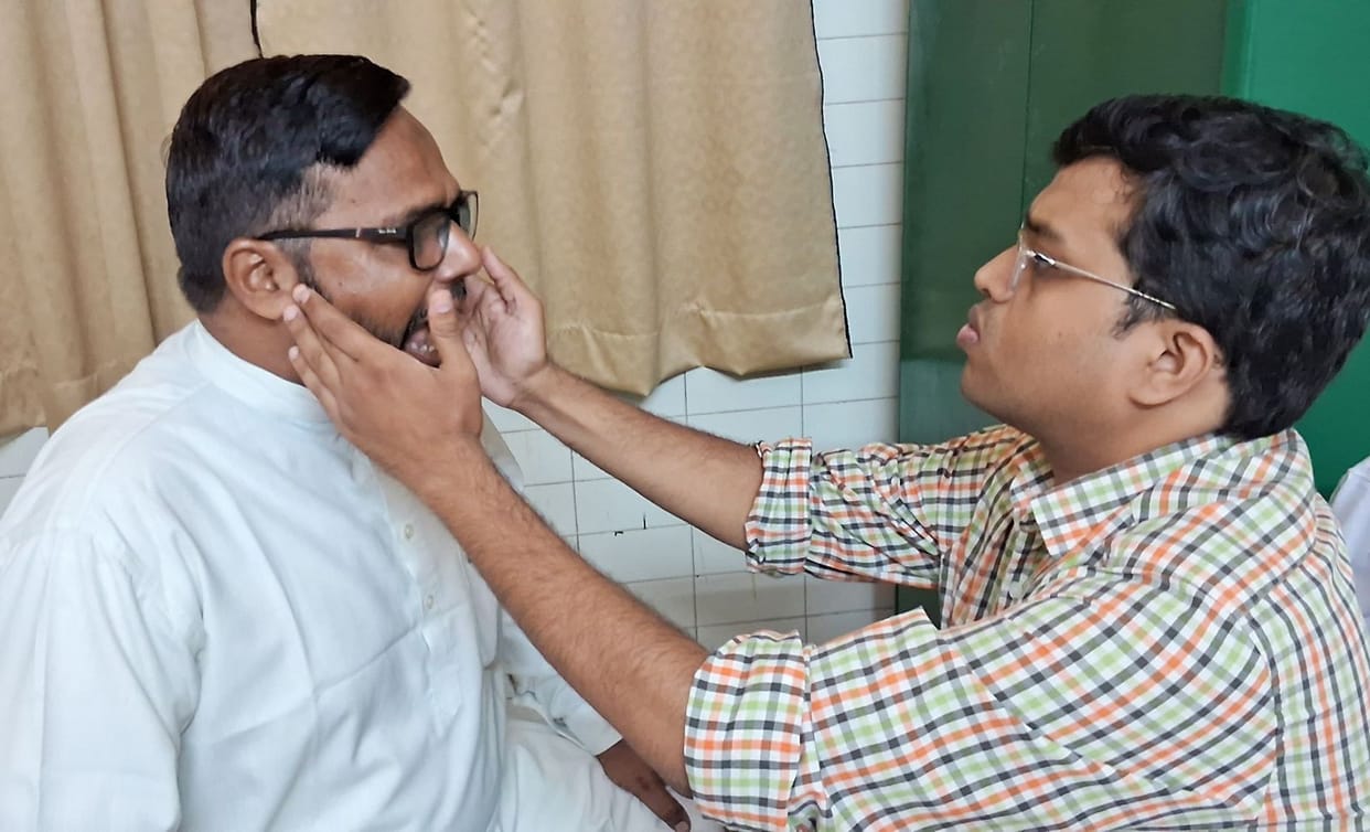 Get consultation and medicine here... get RCT and filling done somewhere else