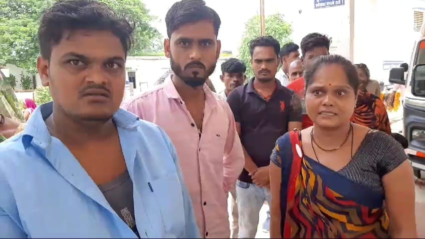 Family alleges nurses pressed daughter-in-law's stomach hard In Damoh