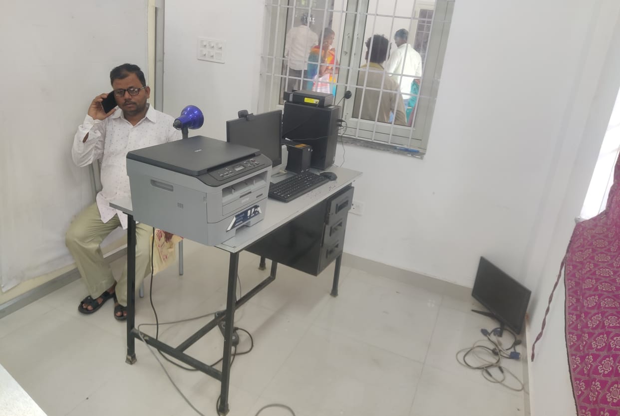 Facing pressure to update Aadhaar