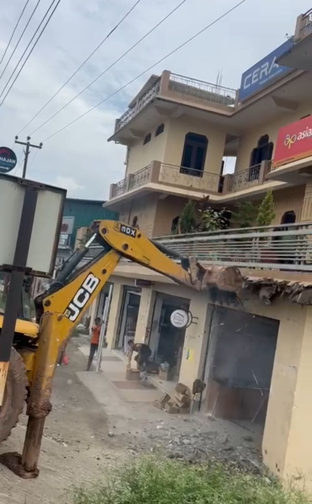 NHAI demolished two buildings in Bhaur