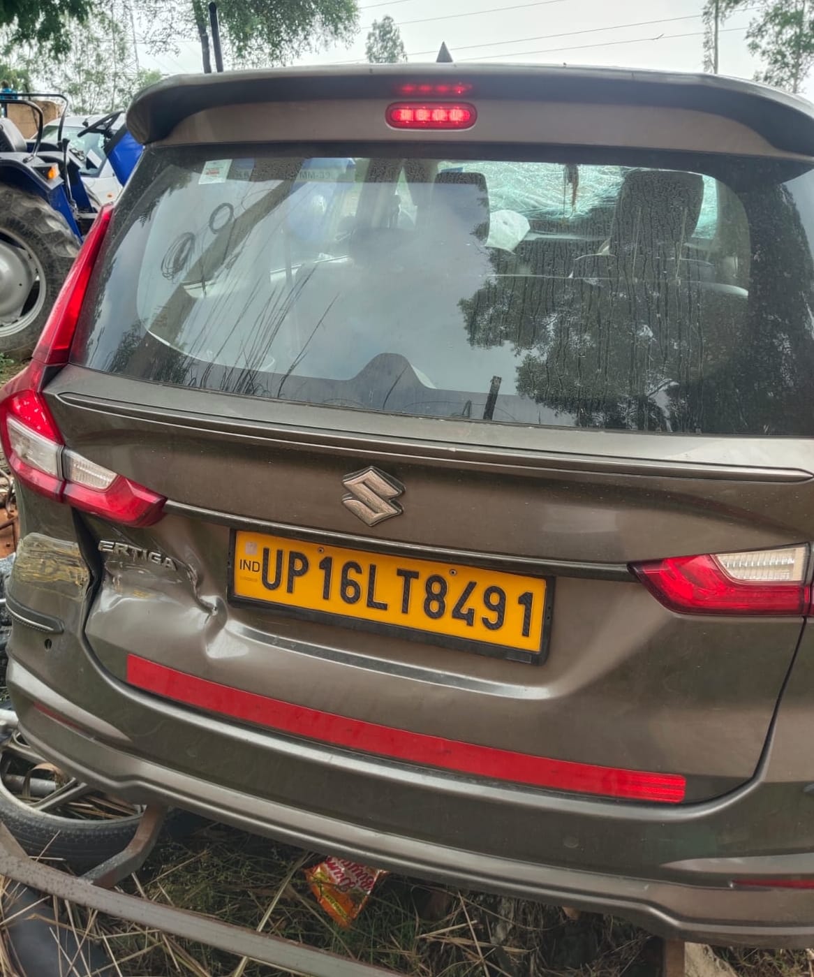 Bike riders die after being hit by a speeding car