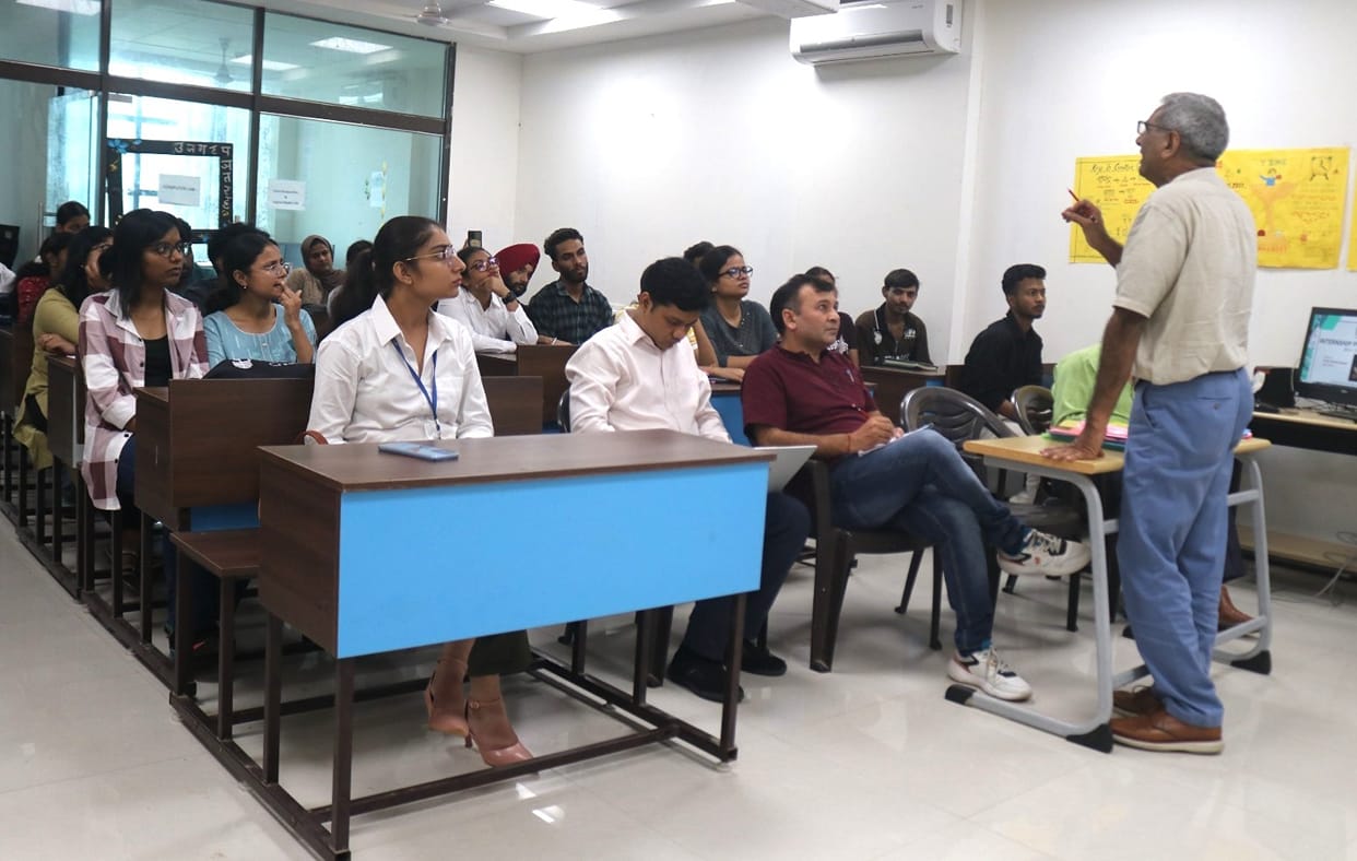 Motivated students to learn typing, translation and many other skills