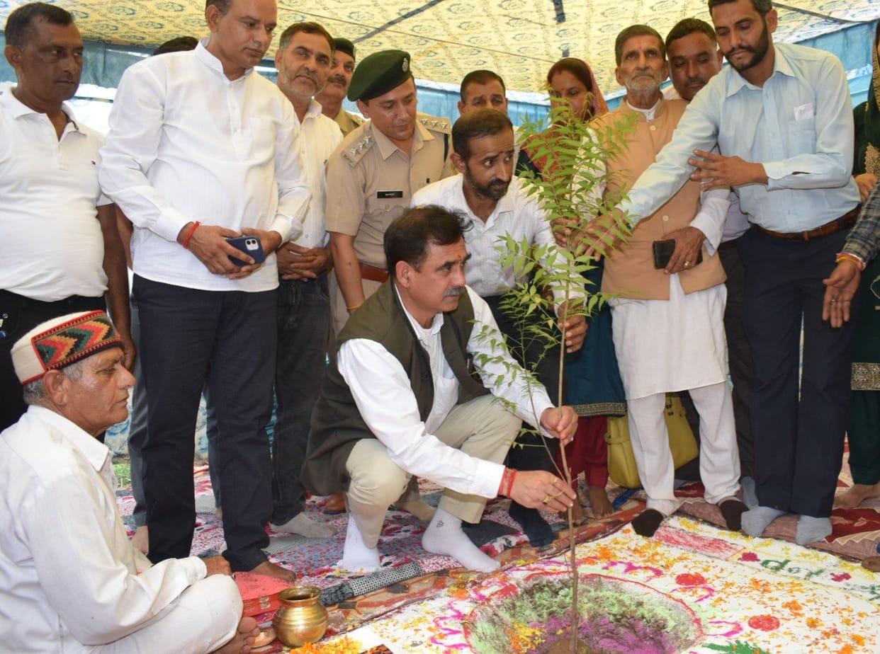75th Van Mahotsav celebrated in Bhayunkhri of Arki