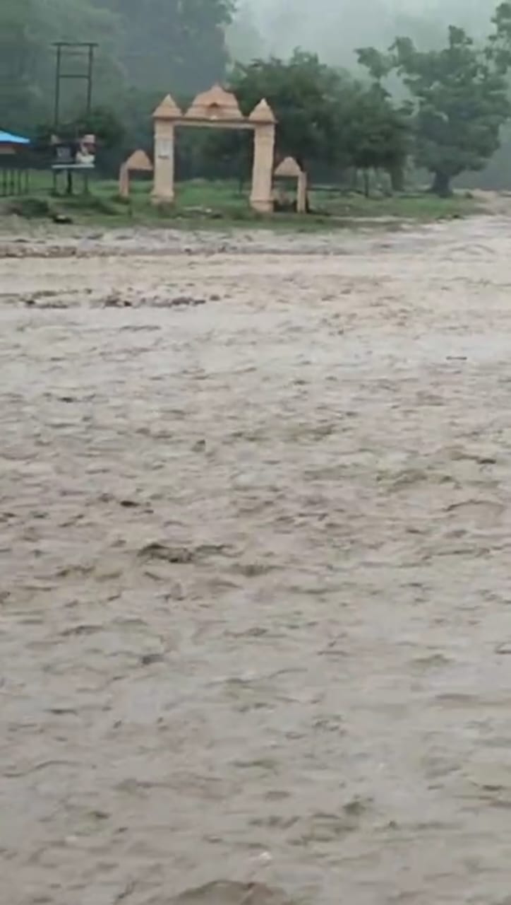Water flow started in Shakambhari Khol, devotees were stopped at Bhura Dev