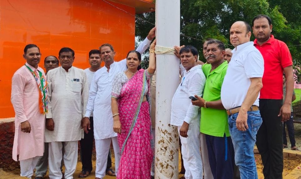 80 feet high tricolor hoisted in Tigrana
