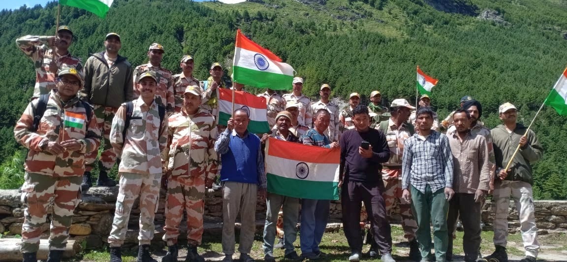 Independence Day celebrated from Pithoragarh to China border