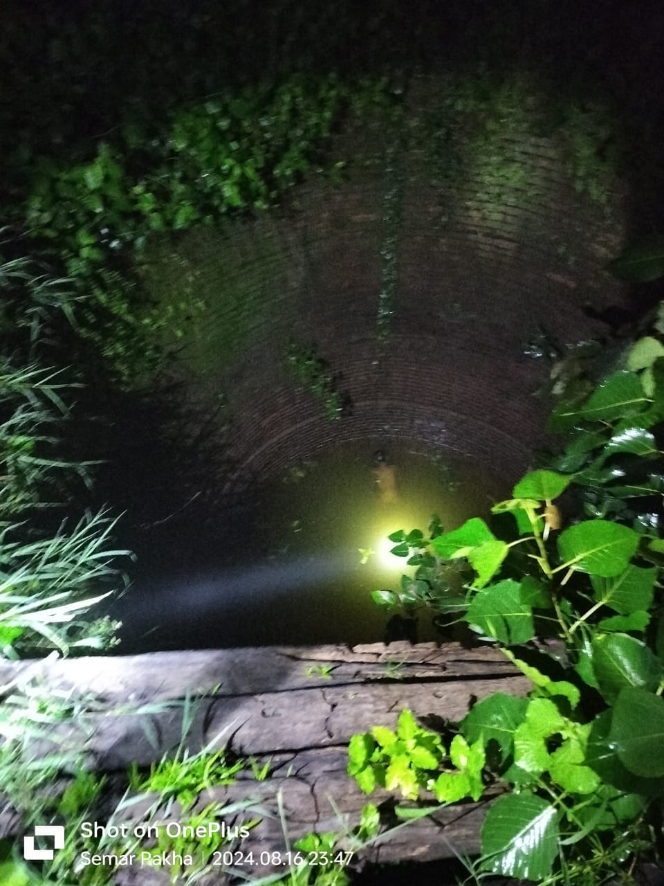 Woman dies after falling while drawing water from well, near Beauhari Reusha village incident