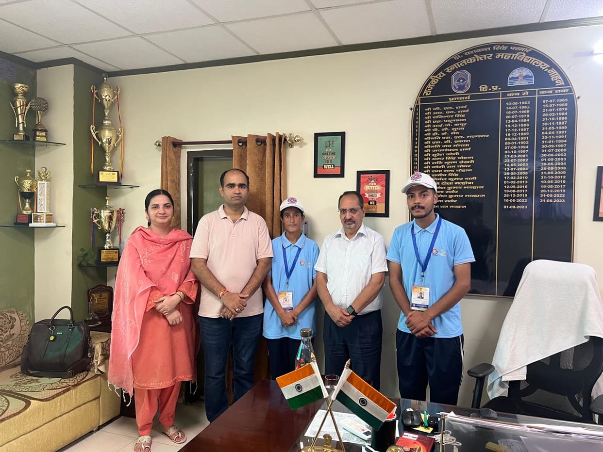 nss students welcome in nahan college