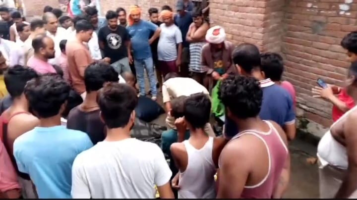 When the youth protested, the bike riders threw the meat and ran away