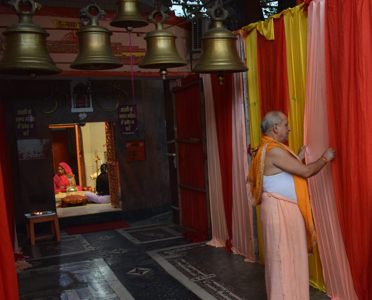 Pagoda decorated for the last Monday of Sawan