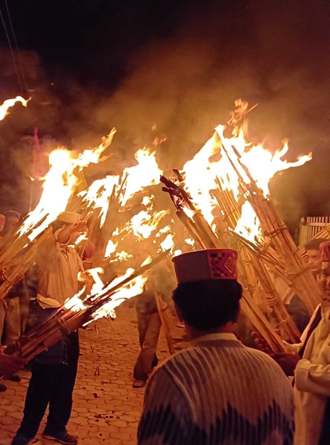 Procession of Dev Markandeya taken out with torches