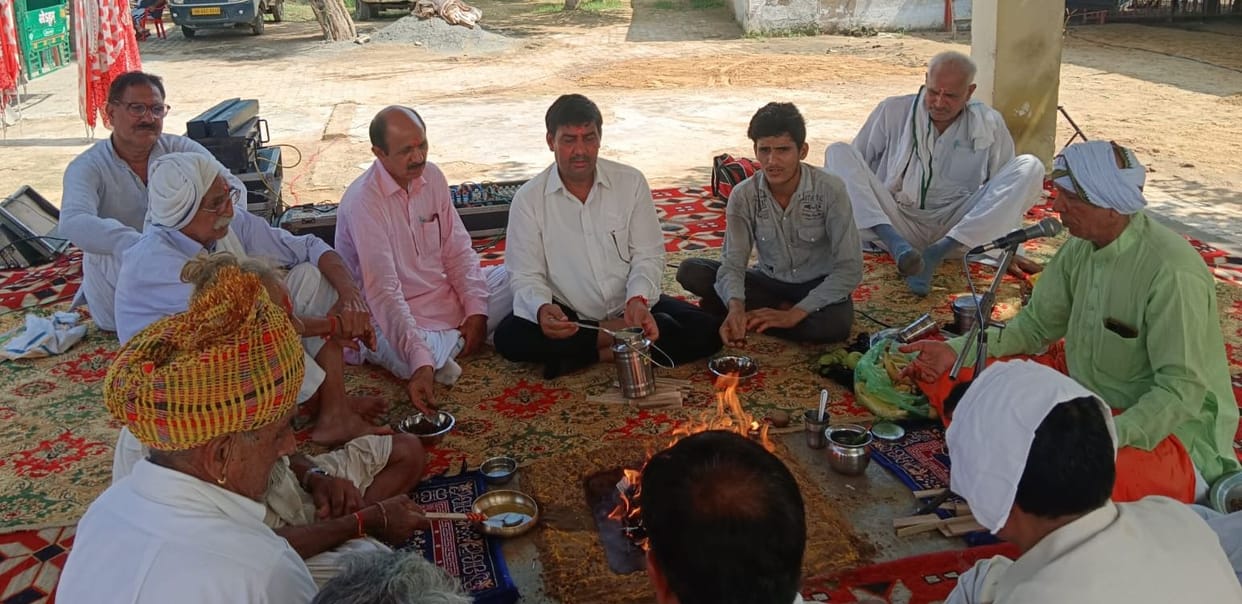 Havan performed in Baba Hemadas Gaushala