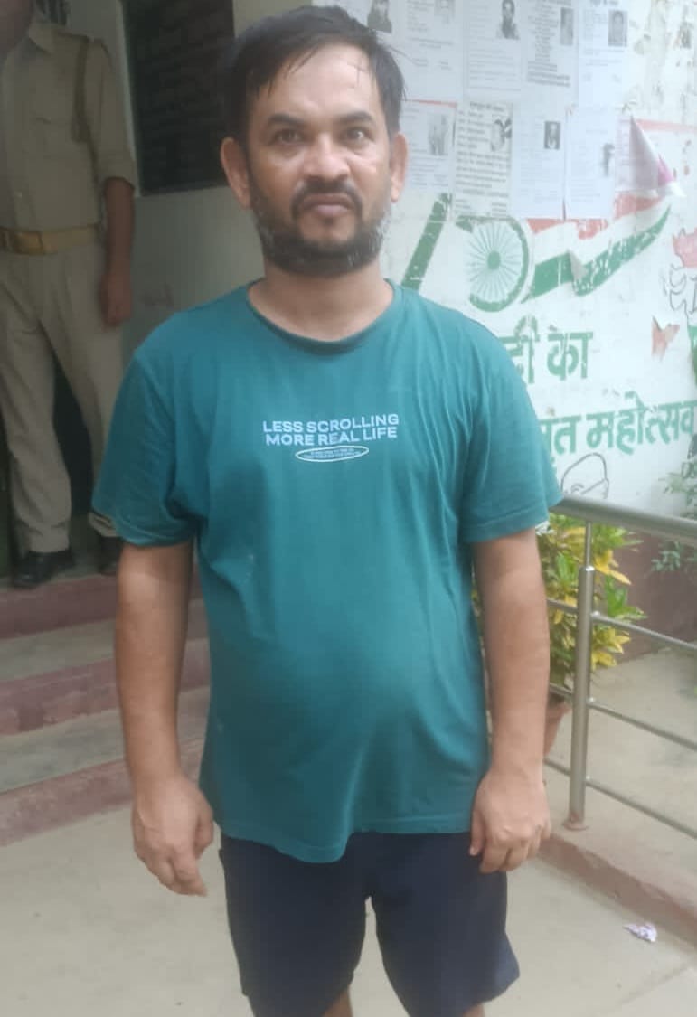 Accused of cheating in the name of getting job in railway arrested