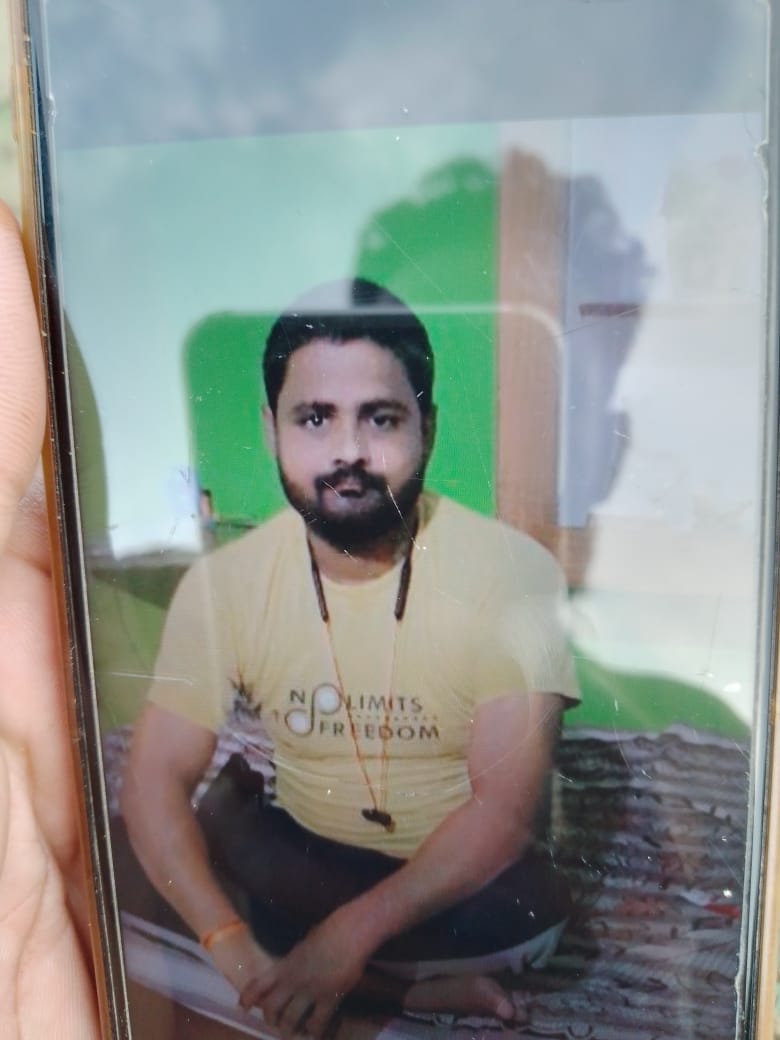 A young man from Shahi died in a road accident