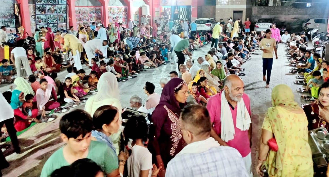 Shiva devotees gathered in temples on the last Monday of Sawan