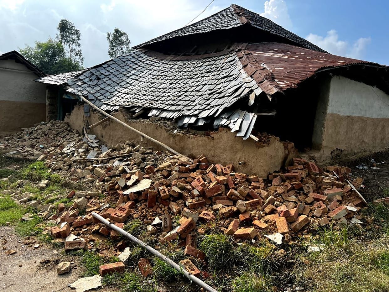 Slate residential house collapses in Dangoh Khas, family narrowly escapes