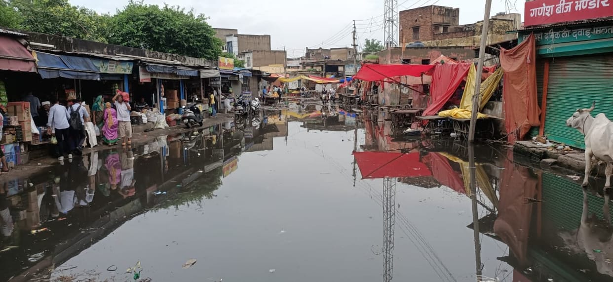 Water ran on the road, wheels of trains also stopped