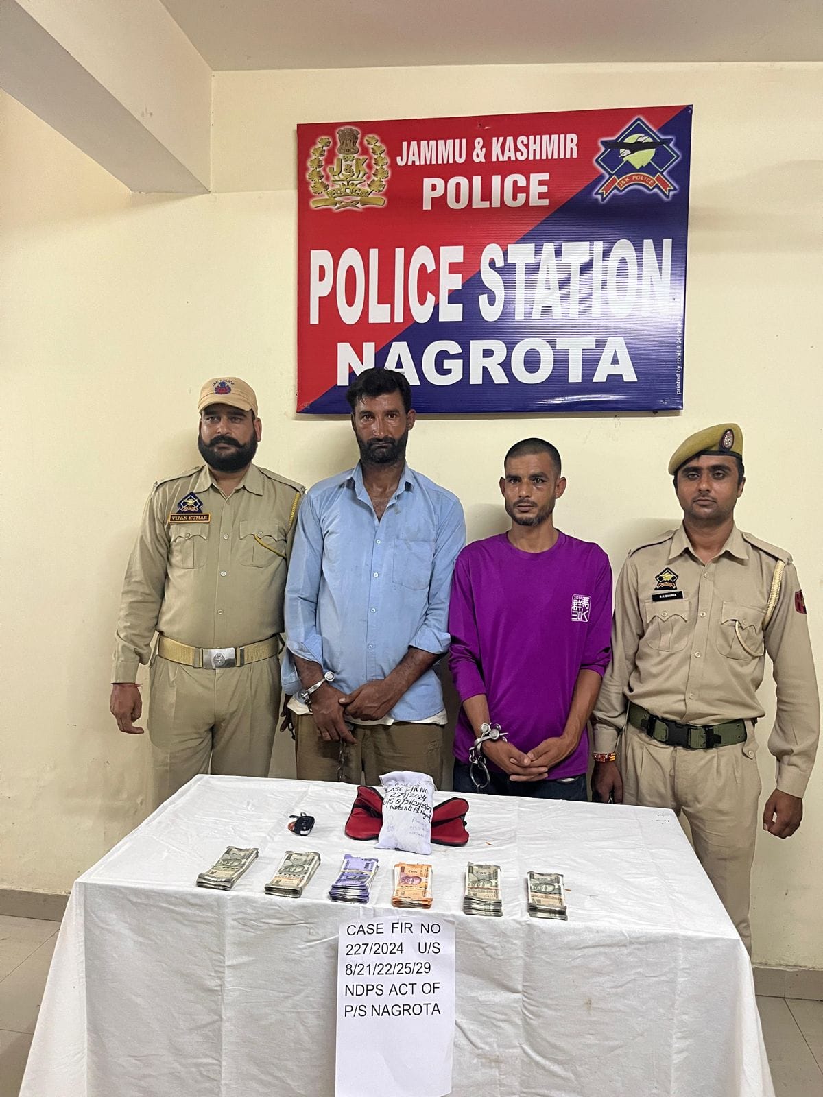 two arrested with heroin