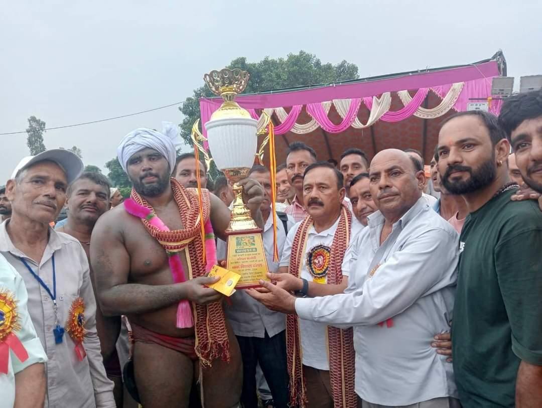 gogi pahalwan win kusti pratiyogita
