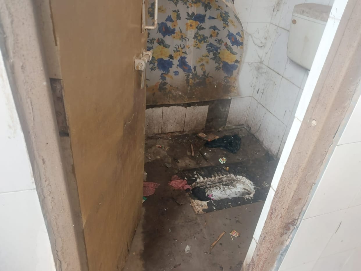 There is not even water in the mini secretariat