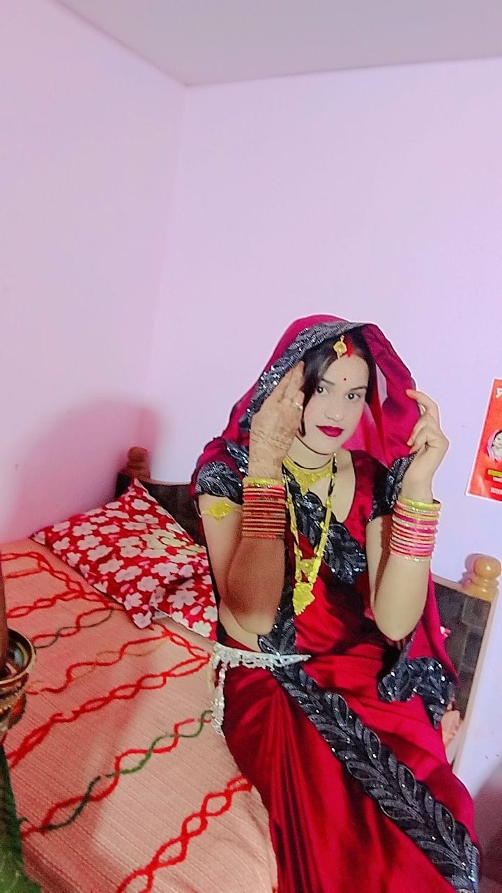 Newly married woman who came to her parents' house on Rakshabandhan committed suicide by hanging herself.