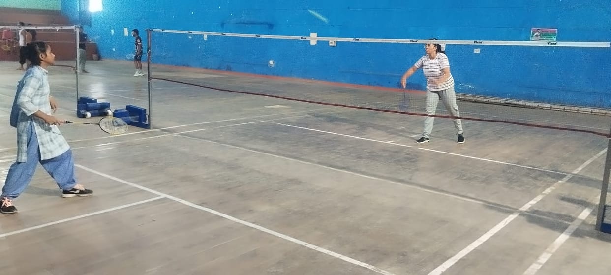 Divisional badminton team selected on the basis of performance