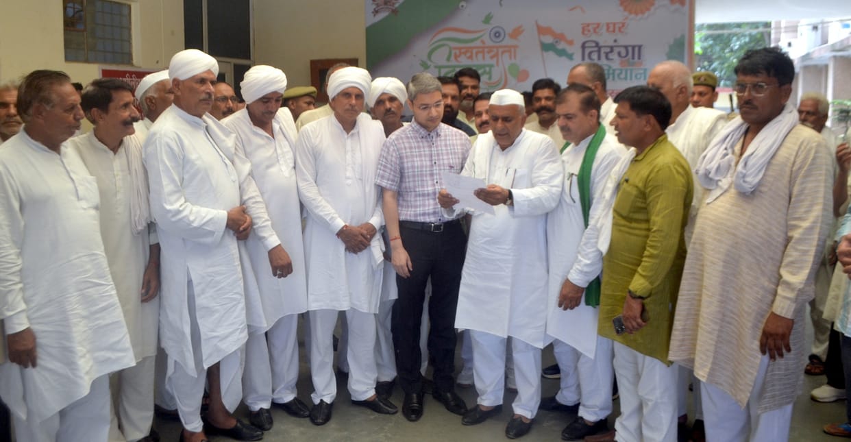 Farmers will hold a Mahapanchayat on September 2 regarding the payment of sugarcane dues.