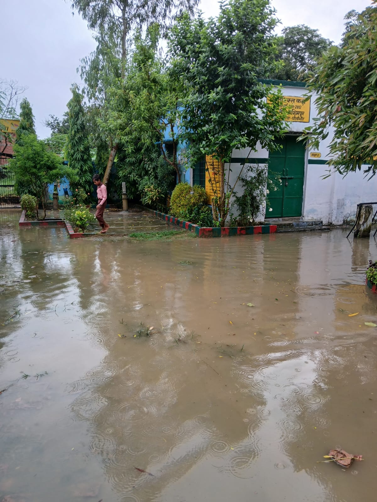 Rain is creating hindrance in education, responsible people are not paying attention, children's lives are in danger