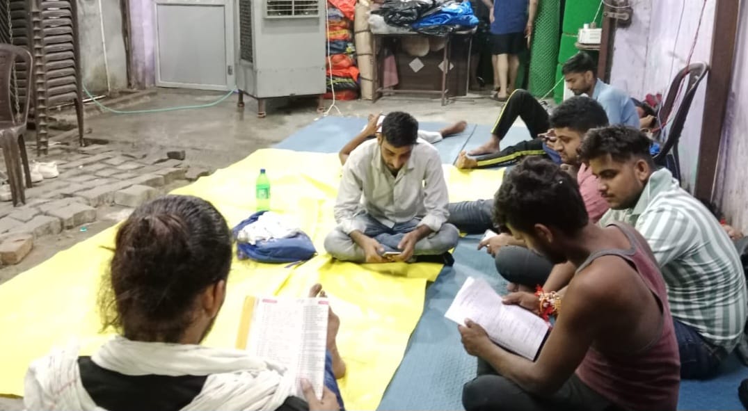 Entry into the examination center will be available two hours in advance, photo will be taken on the seat through the app.