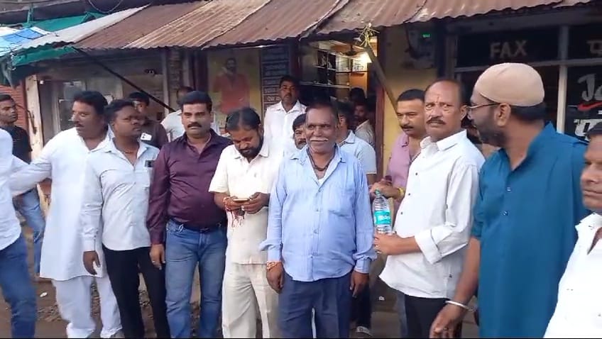 Damoh Congress councilors show their strength in support of Municipal President