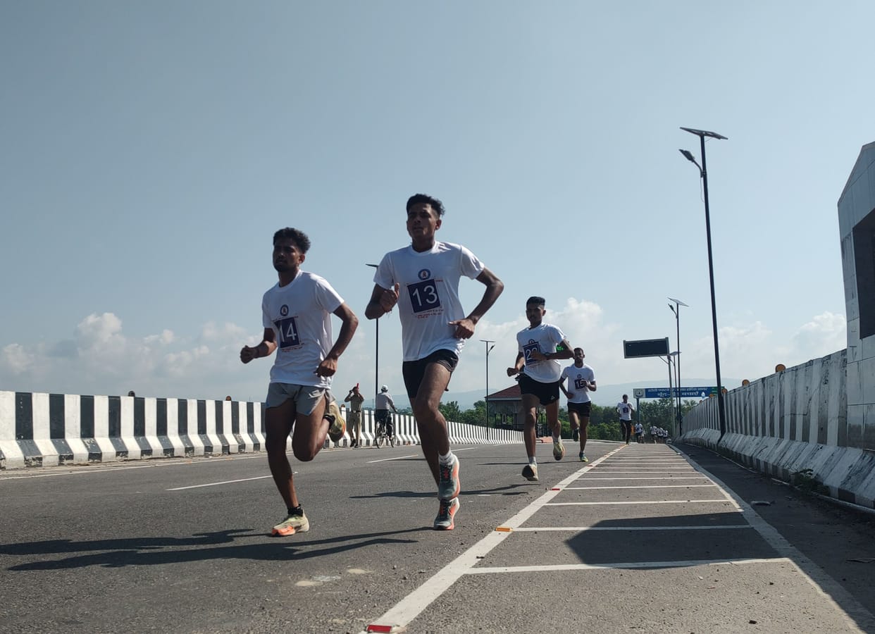 Una ran for public awareness on HIV-AIDS