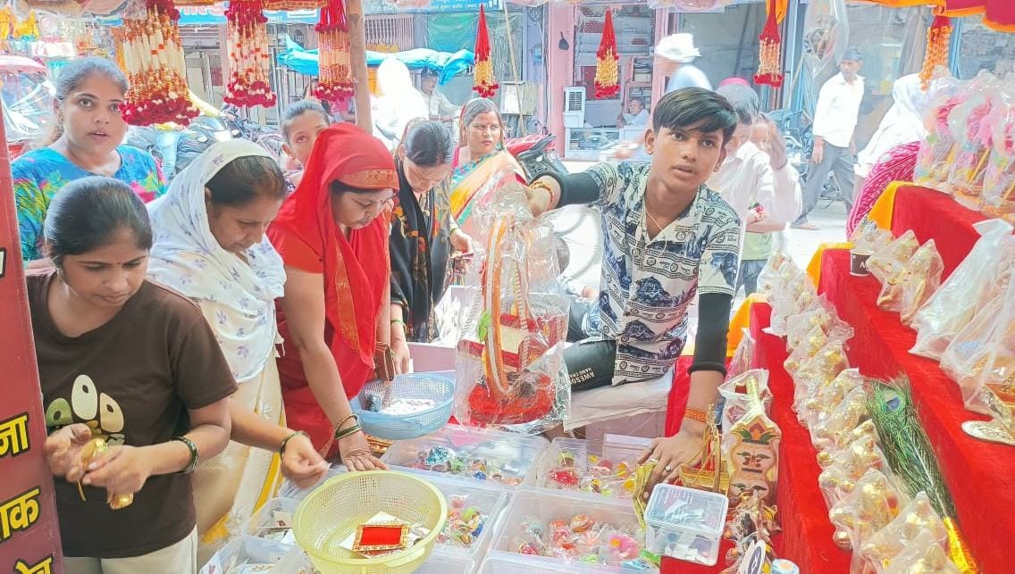 Colorful clothes sold in abundance for Kanha