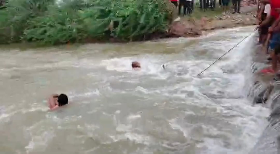 Kota News: Series of accidents continues due to the floods of Dei, Bhajneri and Mej rivers