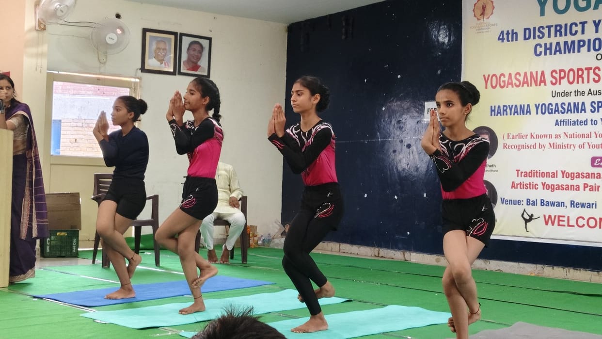 Participants won in yoga competition
