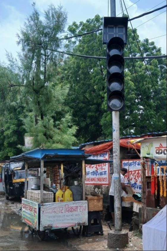 EO appeared in court in traffic light case
