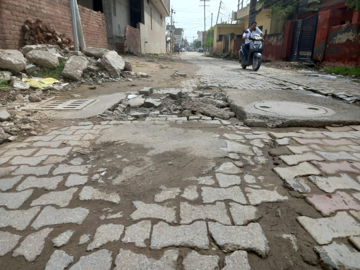 Roads made of interlocking tiles have collapsed due to rain