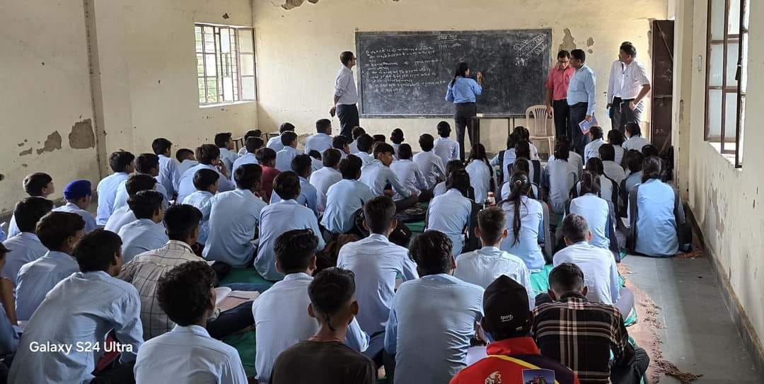 District Collector's surprise inspection in Bandikui of Dausa
