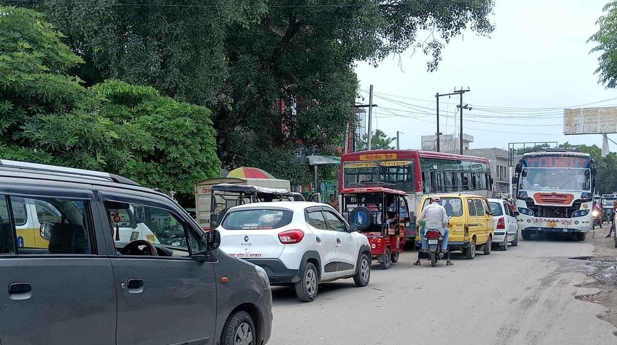 Candidates reached the examination centers through waterlogging