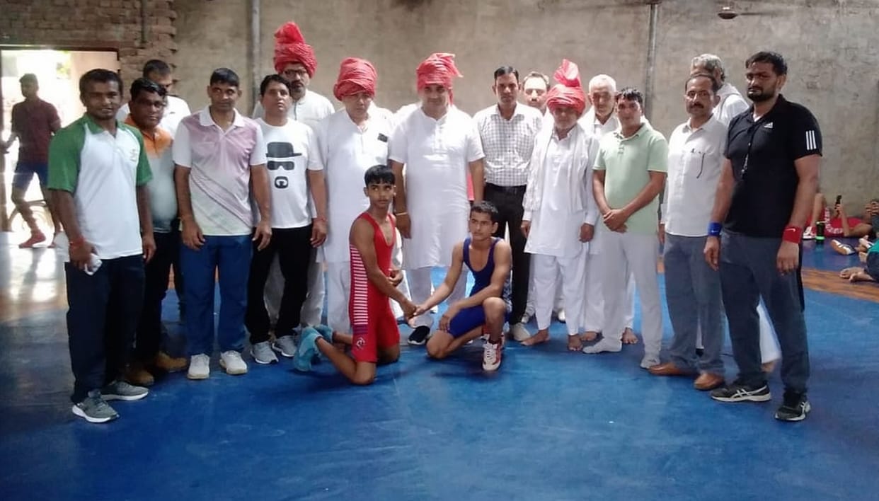 rachit won khanstariya wrestling