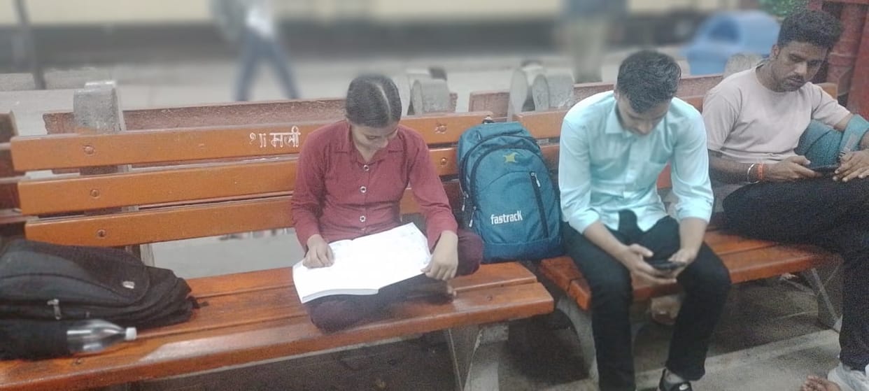 4946 candidates appeared for police recruitment examination for uniform.