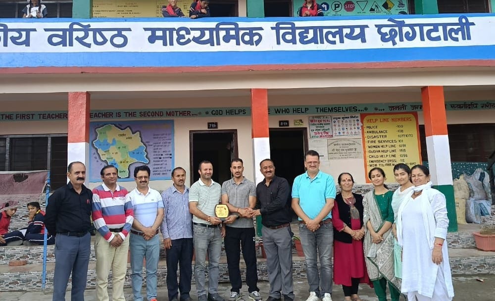 smc chogtali school honoured to nitish kumar