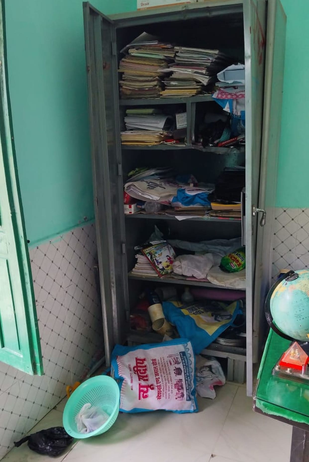 Thousands stolen from three primary schools in one night
