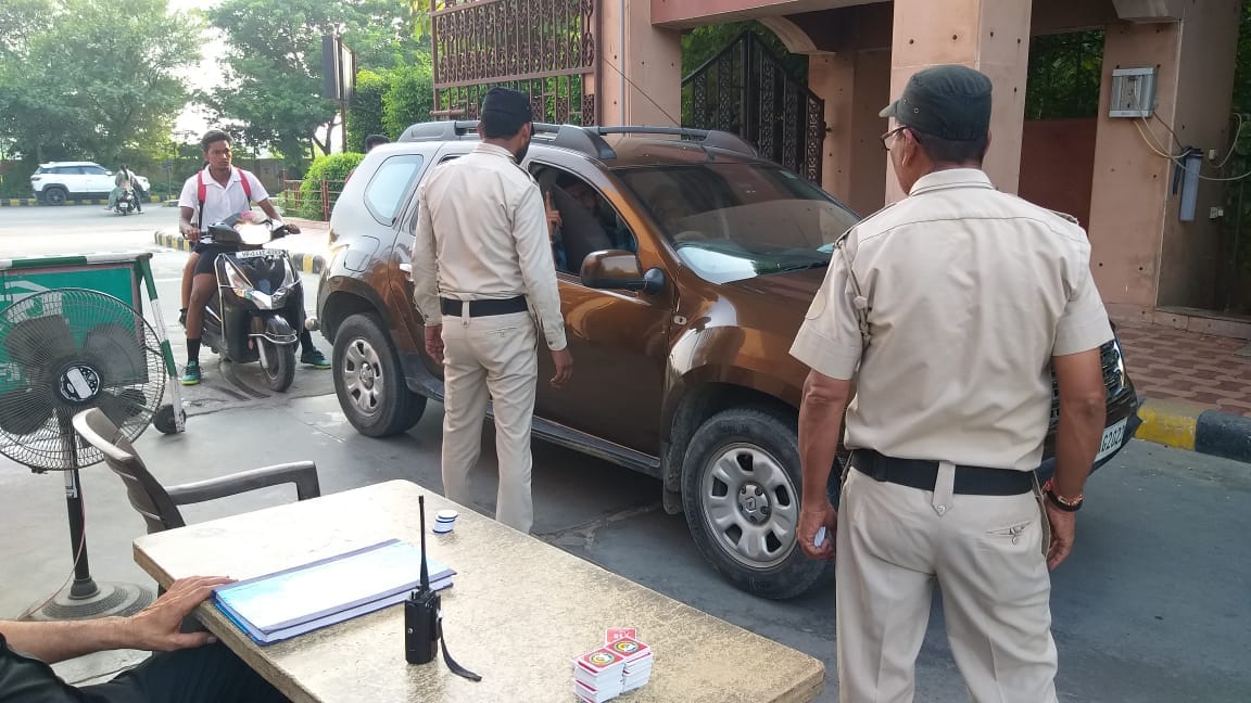 Security increased in CDLU to stop anti-social elements, five additional security personnel deployed at main gates