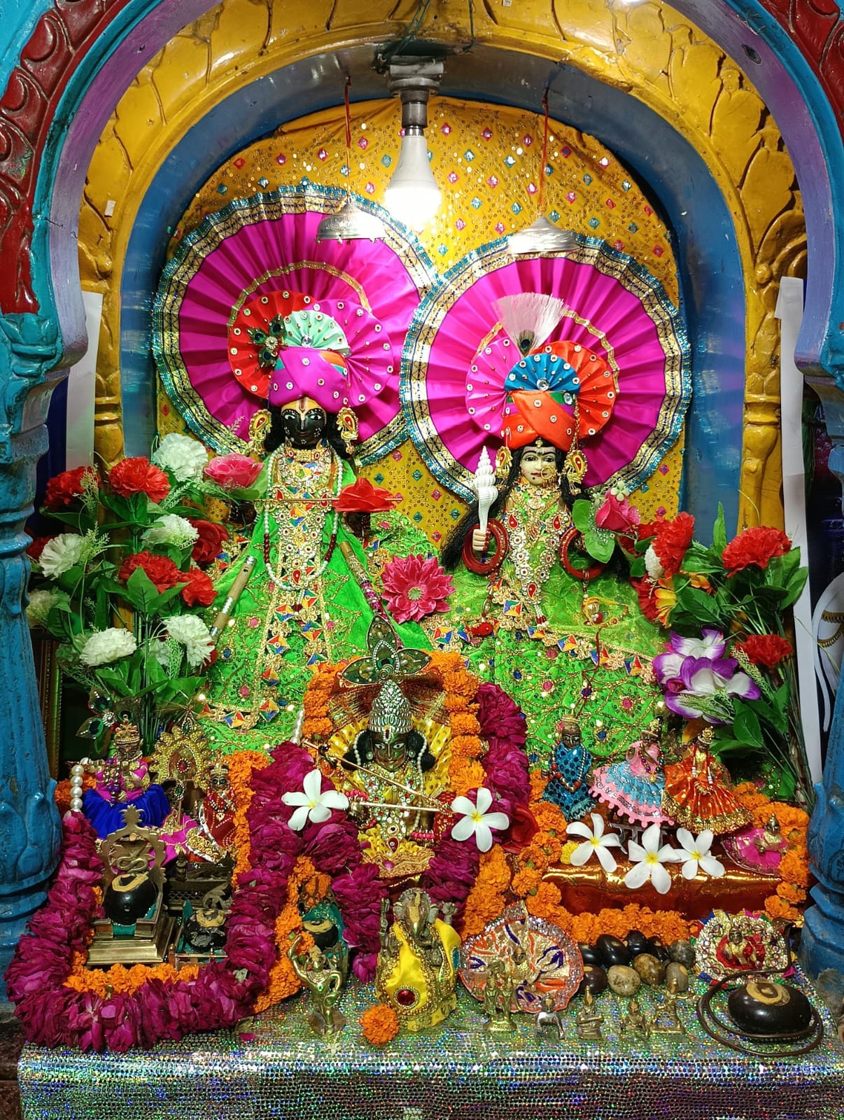 Flood of faith gathered in Shri Raghunath Janaki Temple