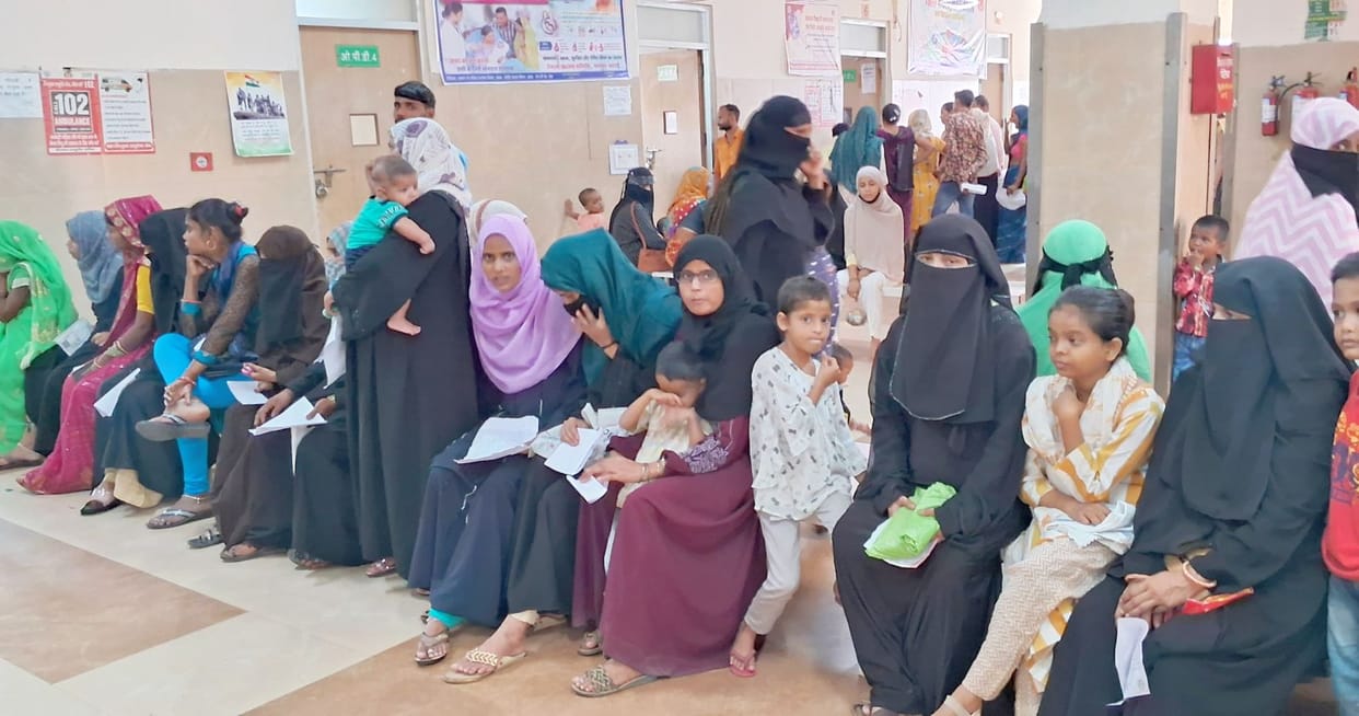 All the wards were full with fever patients